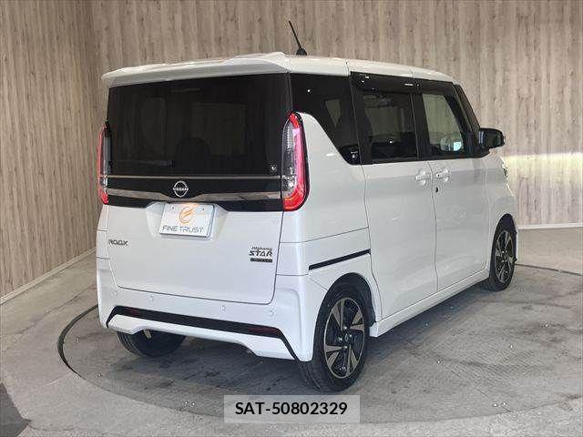 Nissan ROOX 2023-06 8075398-19