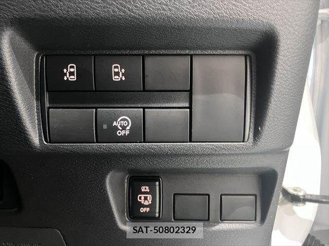 Nissan ROOX 2023-06 8075398-6