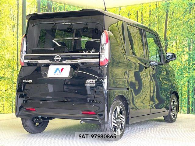 Nissan ROOX 2025-05 8075396-16