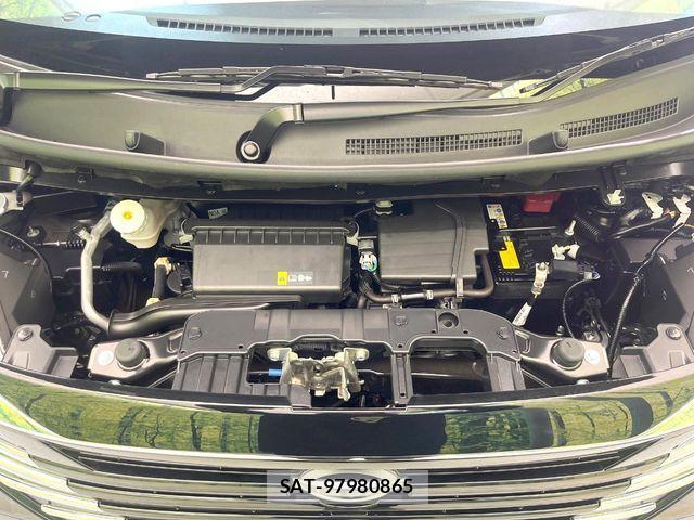 Nissan ROOX 2025-05 8075396-17