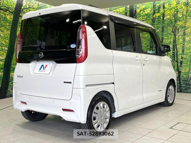 Nissan ROOX 2021-08 8075413-16