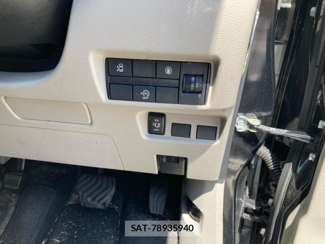Nissan ROOX 2021-04 8075419-20