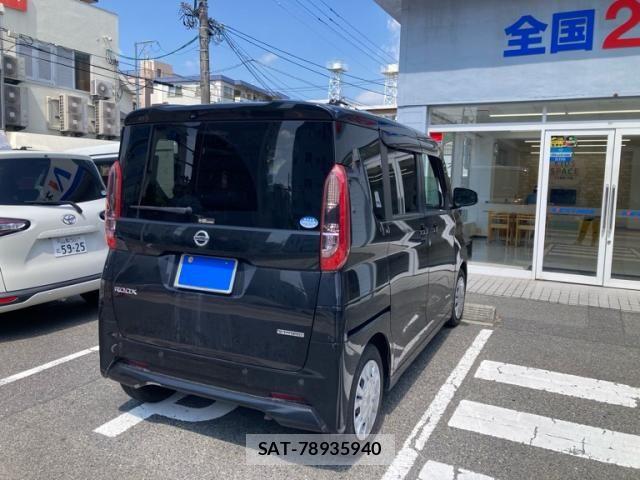 Nissan ROOX 2021-04 8075419-5
