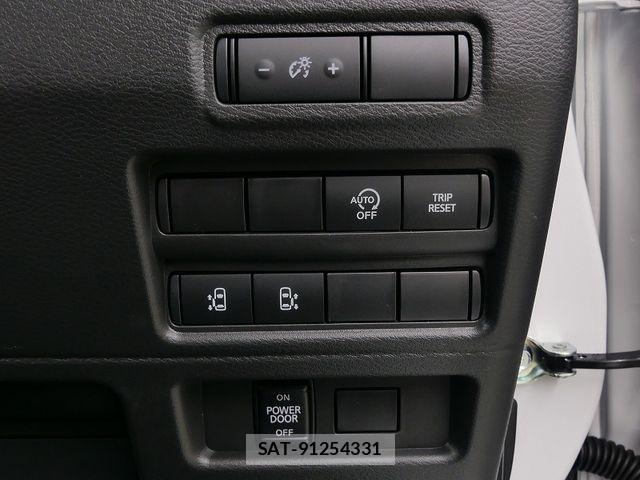 Nissan ROOX 2026-03 8075397-11