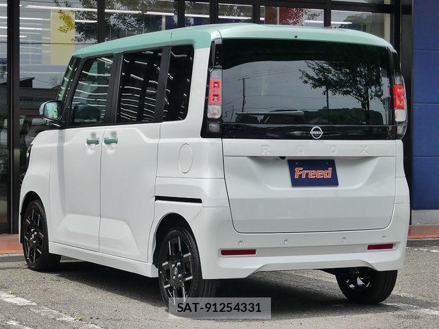 Nissan ROOX 2026-03 8075397-5