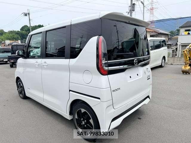 Nissan ROOX 2021-03 8075410-4