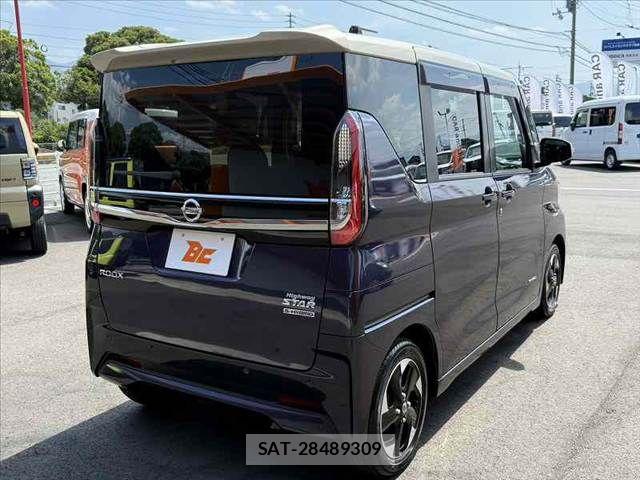 Nissan ROOX 2022-06 8101667-14