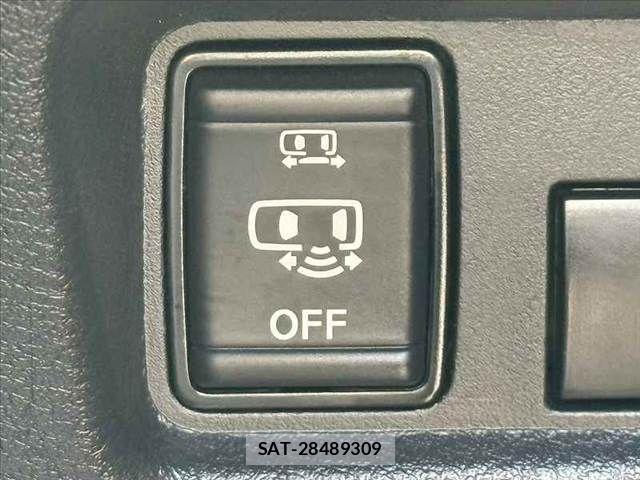 Nissan ROOX 2022-06 8101667-27