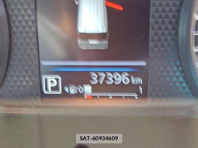 Nissan ROOX 2023-09 8101662-28