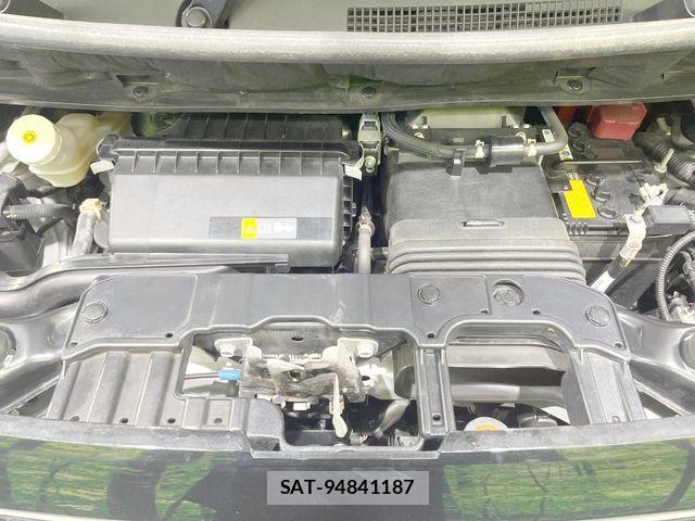 Nissan ROOX 2023-02 8101654-17