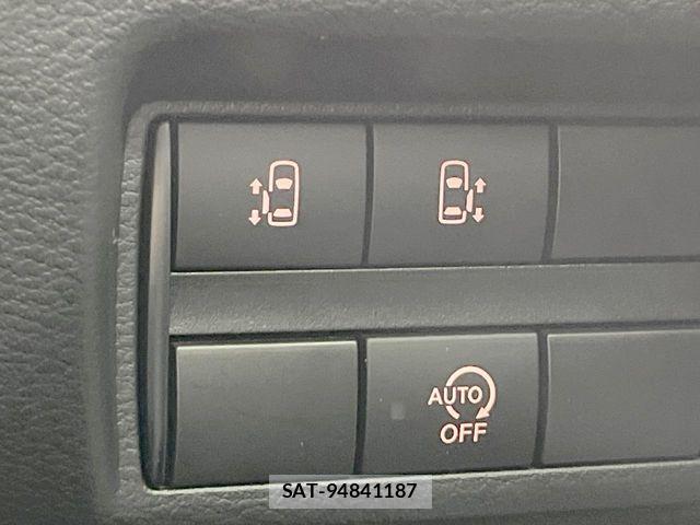 Nissan ROOX 2023-02 8101654-6