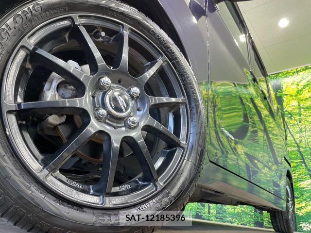 Nissan ROOX 2020-07 8101670-12