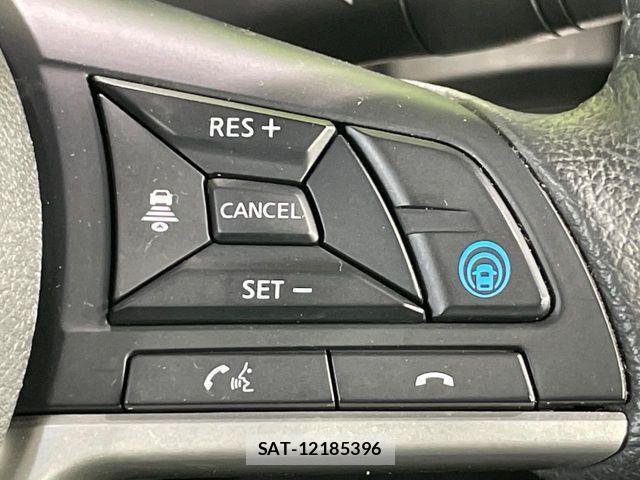 Nissan ROOX 2020-07 8101670-4