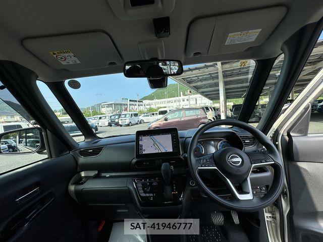 Nissan ROOX 2023-11 8101663-14