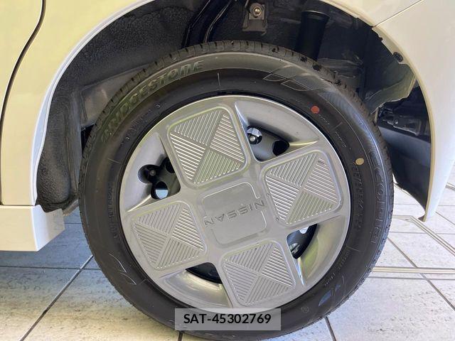 Nissan ROOX 2026-01 8101650-12