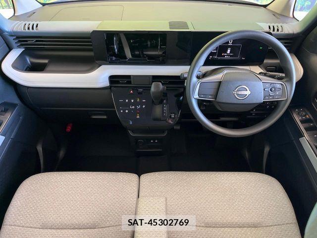 Nissan ROOX 2026-01 8101650-1