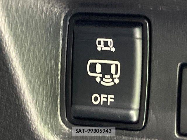Nissan ROOX 2022-06 8101651-5