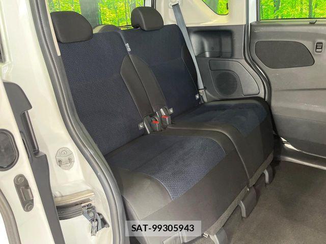 Nissan ROOX 2022-06 8101651-8