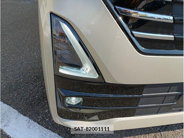 Nissan ROOX 2023-09 8101669-4