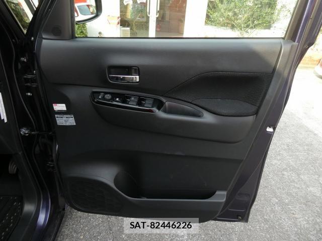 Nissan ROOX 2023-02 8101664-24