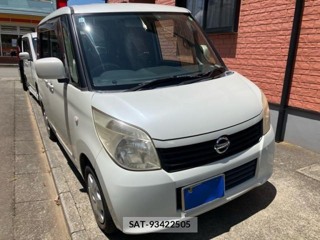 Nissan ROOX 2009-12 8101678-2