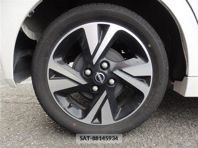 Nissan ROOX 2024-03 8101653-17