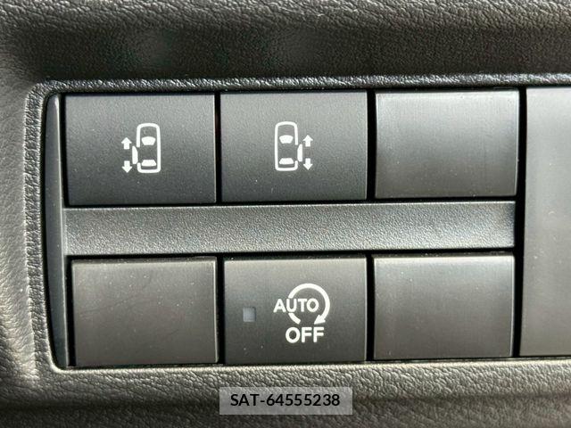 Nissan ROOX 2025-06 8101649-9