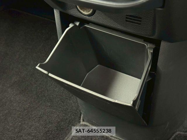 Nissan ROOX 2025-06 8101649-13