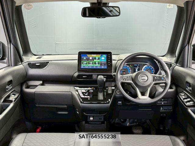 Nissan ROOX 2025-06 8101649-7