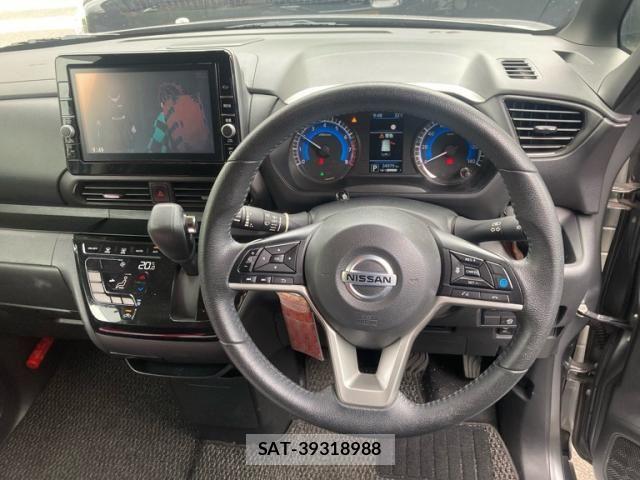 Nissan ROOX 2021-09 8101668-19