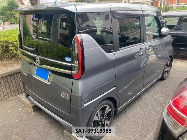Nissan ROOX 2021-09 8101668-4