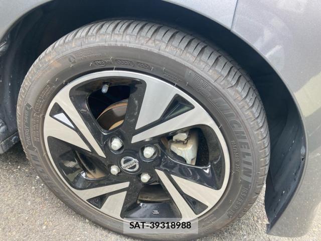 Nissan ROOX 2021-09 8101668-7