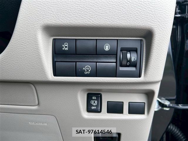 Nissan ROOX 2024-06 8101672-23