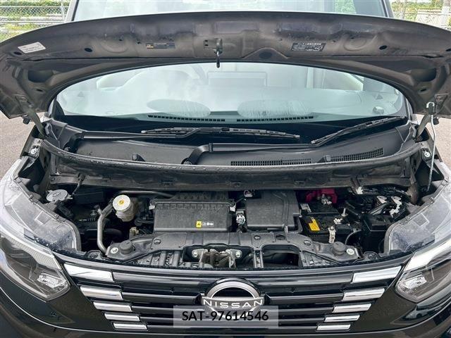 Nissan ROOX 2024-06 8101672-28