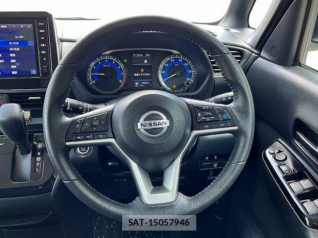 Nissan ROOX 2022-10 8101652-13