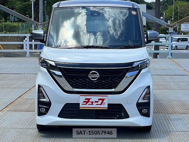 Nissan ROOX 2022-10 8101652-16