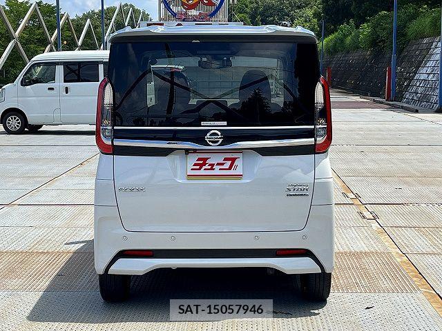Nissan ROOX 2022-10 8101652-22