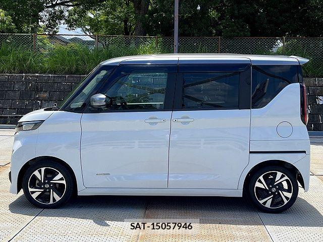 Nissan ROOX 2022-10 8101652-23