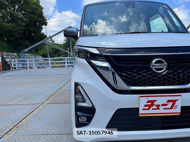 Nissan ROOX 2022-10 8101652-24