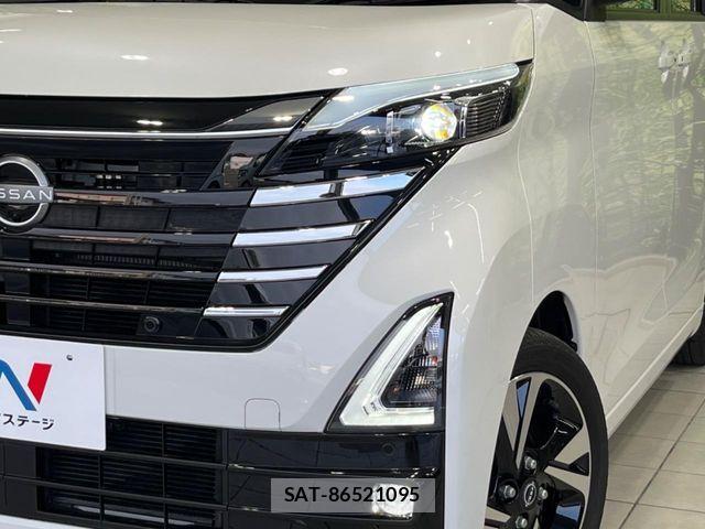 Nissan ROOX 2023-07 8132154-11
