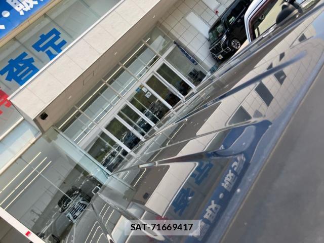 Nissan ROOX 2012-02 8132185-8