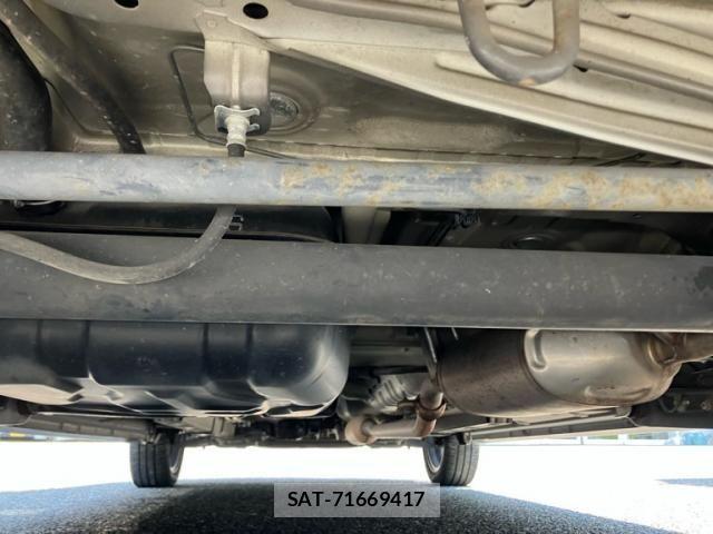 Nissan ROOX 2012-02 8132185-10