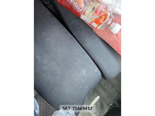 Nissan ROOX 2012-02 8132185-15