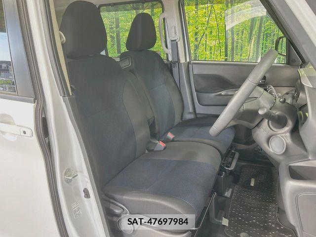 Nissan ROOX 2021-02 8132167-7