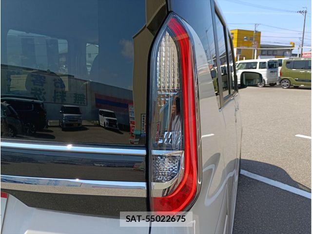 Nissan ROOX 2023-11 8132170-5