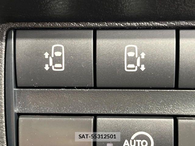 Nissan ROOX 2023-02 8132169-2