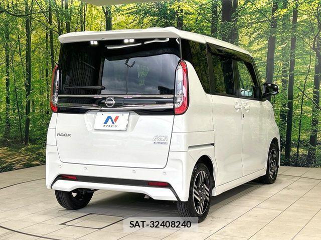 Nissan ROOX 2024-02 8132157-16