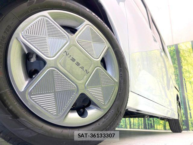 Nissan ROOX 2026-01 8132166-12