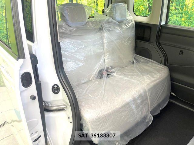 Nissan ROOX 2026-01 8132166-8