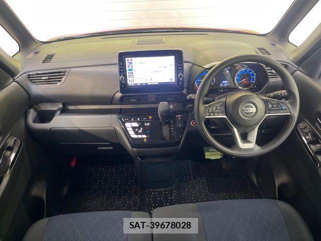 Nissan ROOX 2021-04 8132171-1